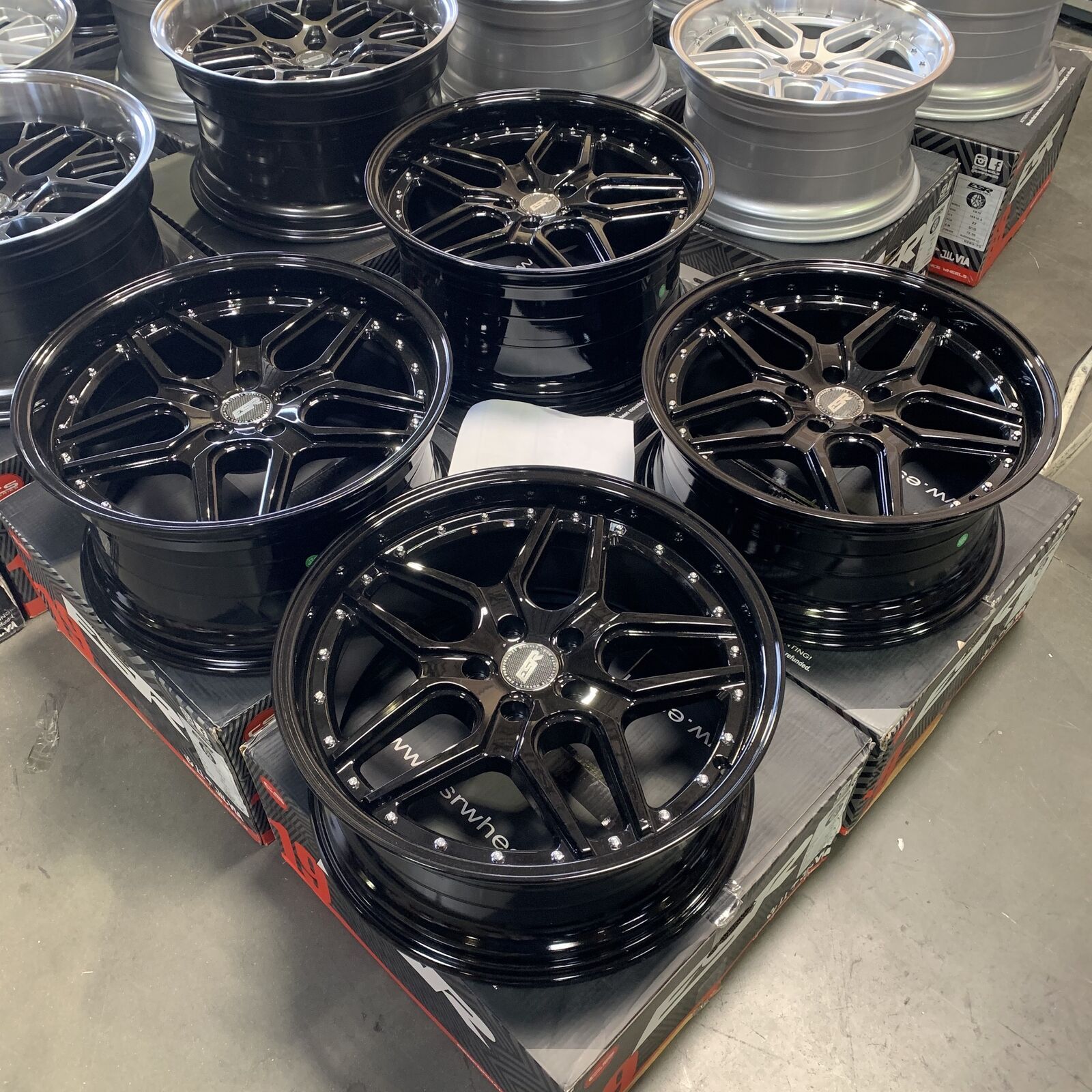Used 19x8 5 19x9 5 ESR CS15 5x114 3 30 35 Gloss Black Wheels Set 4 used-19x8-5-19x9-5-esr-cs15-5x114-3-30-35-gloss-black-wheels-set-4