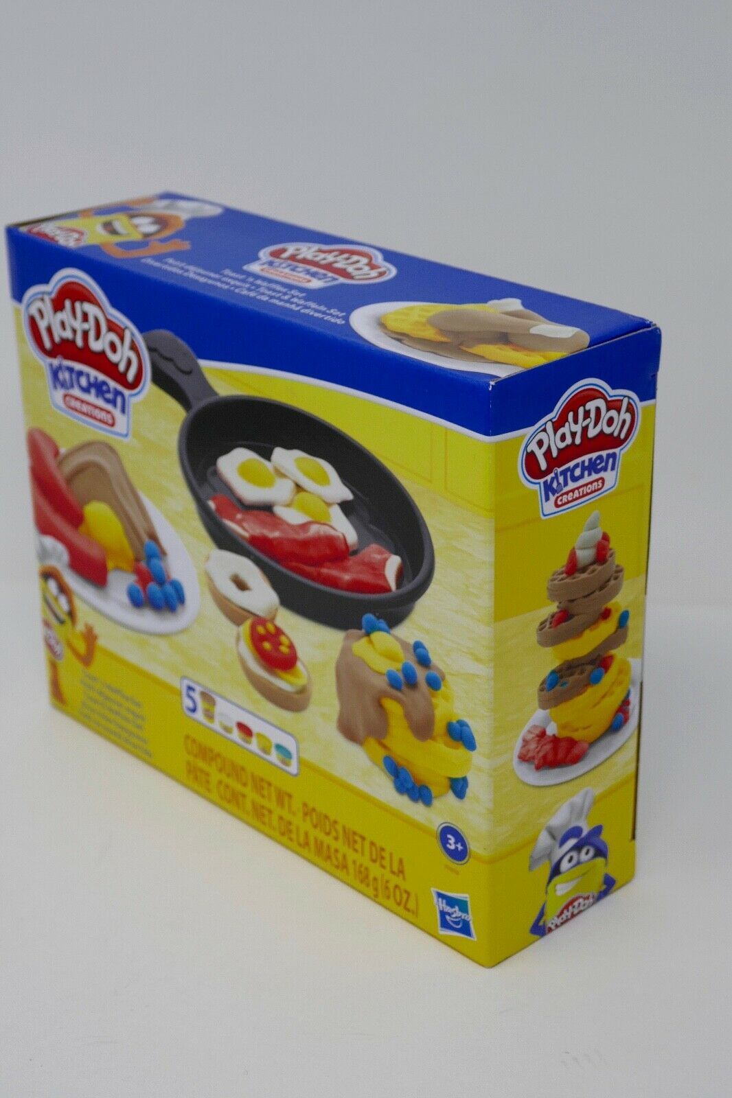 Hasbro PlayDoh Kitchen Creations Breakfast Toast n Waffles Food Set