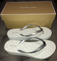New Michael Kors Bedford Glam Flip Flop Flops Sandals Silver White 8 M - $59.99