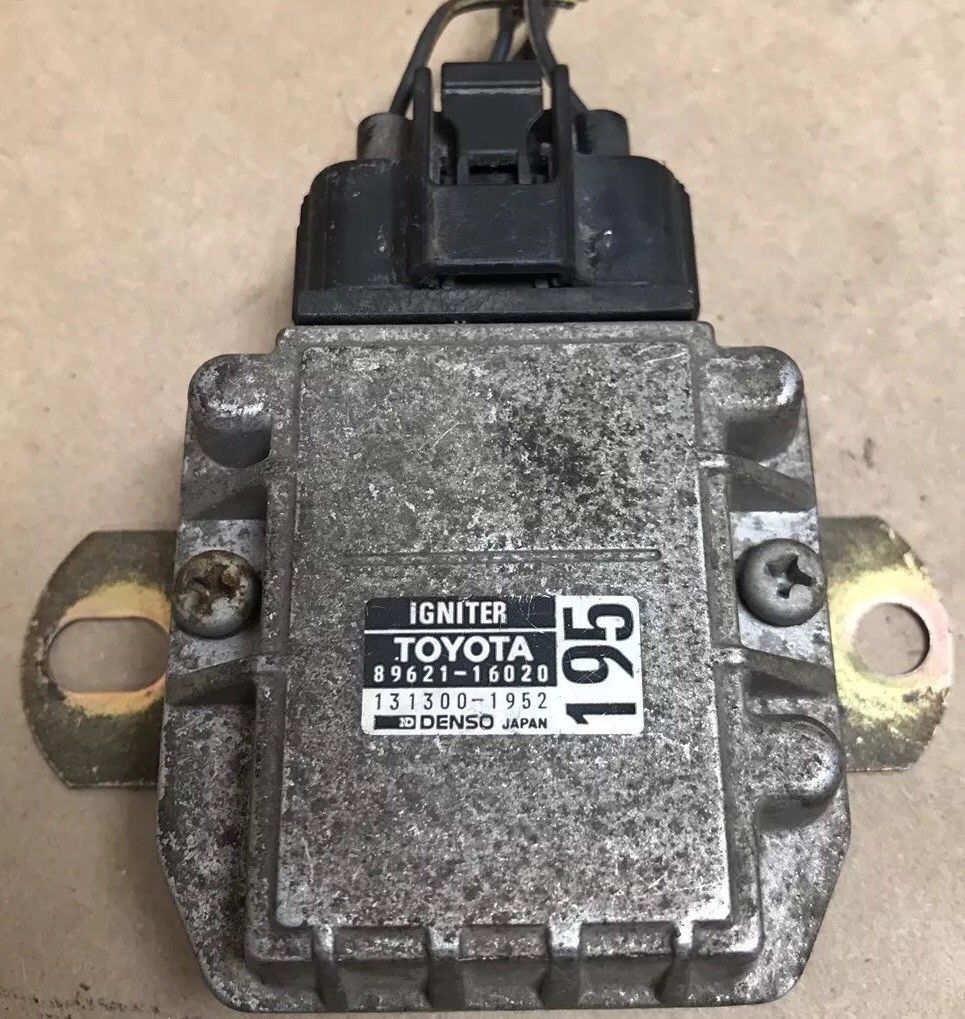 Ignition Igniter Module 1994 Toyota T100 3.0 8962116020 Engine Computers