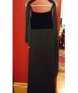 015 Ladies Rhapsody. LTD green formal dress Velvet Shoulder Strap Size 12 - $42.00