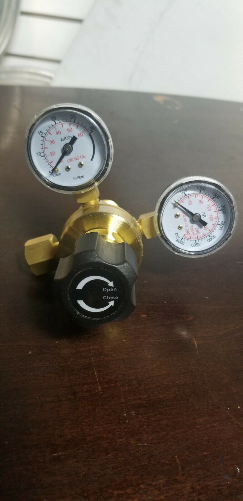 Argon or Argon/CO2 Mix Regulator Mig Tig Welding Gauge CGA 580 Back Entry Gas Regulators