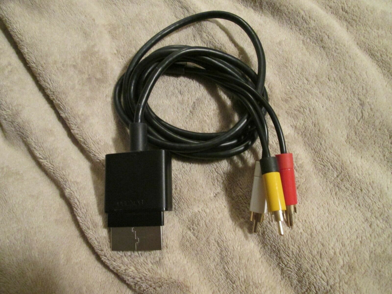 Genuine Official OEM Microsoft XBOX 360 S Slim Composite AV Audio Video