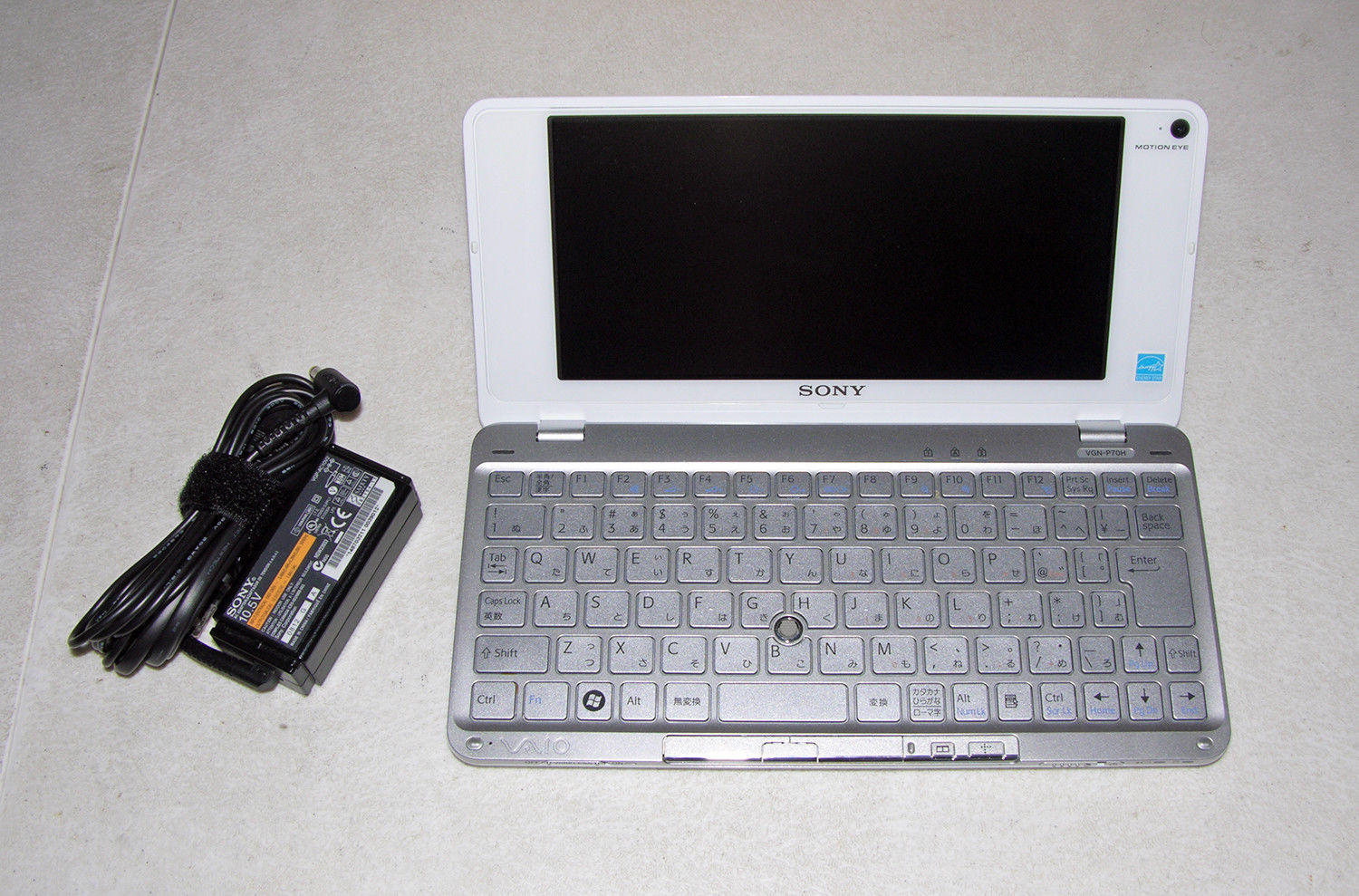 Sony Vaio VGN P70H P Series Lifestyle UMPC Intel Atom 1.33GHz 60GB 2GB