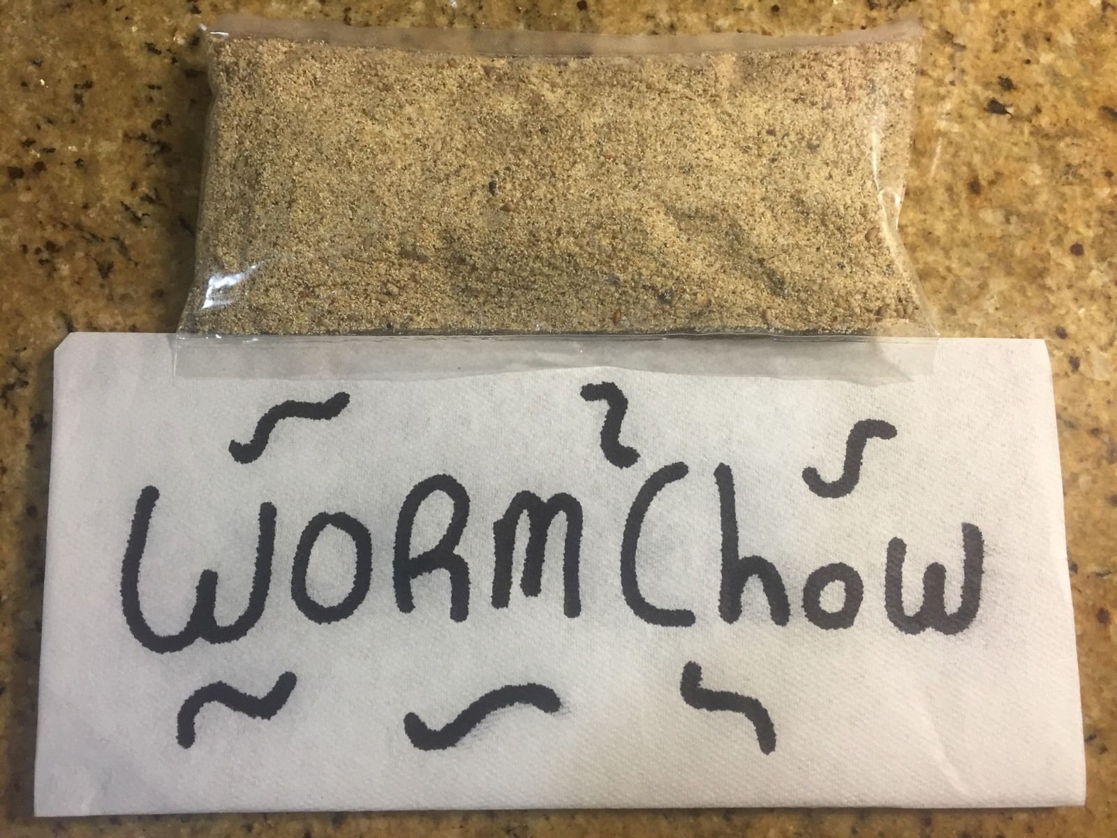 Worm Chow 4oz Free Shipping ! - Reptile Supplies