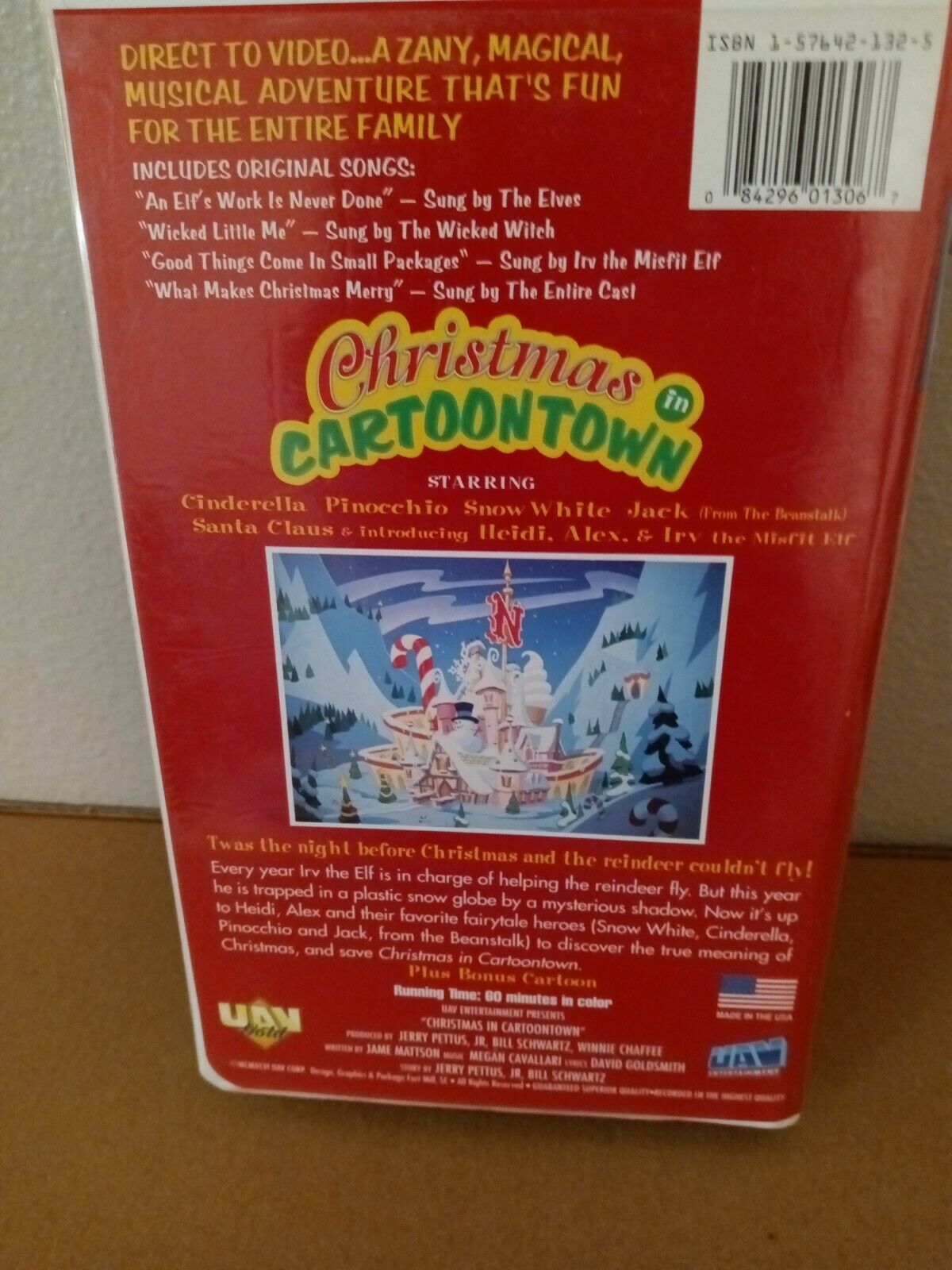 Christmas In Cartoontown VHS Video-Cinderella-Snow White-Pinocchio-Jack ...