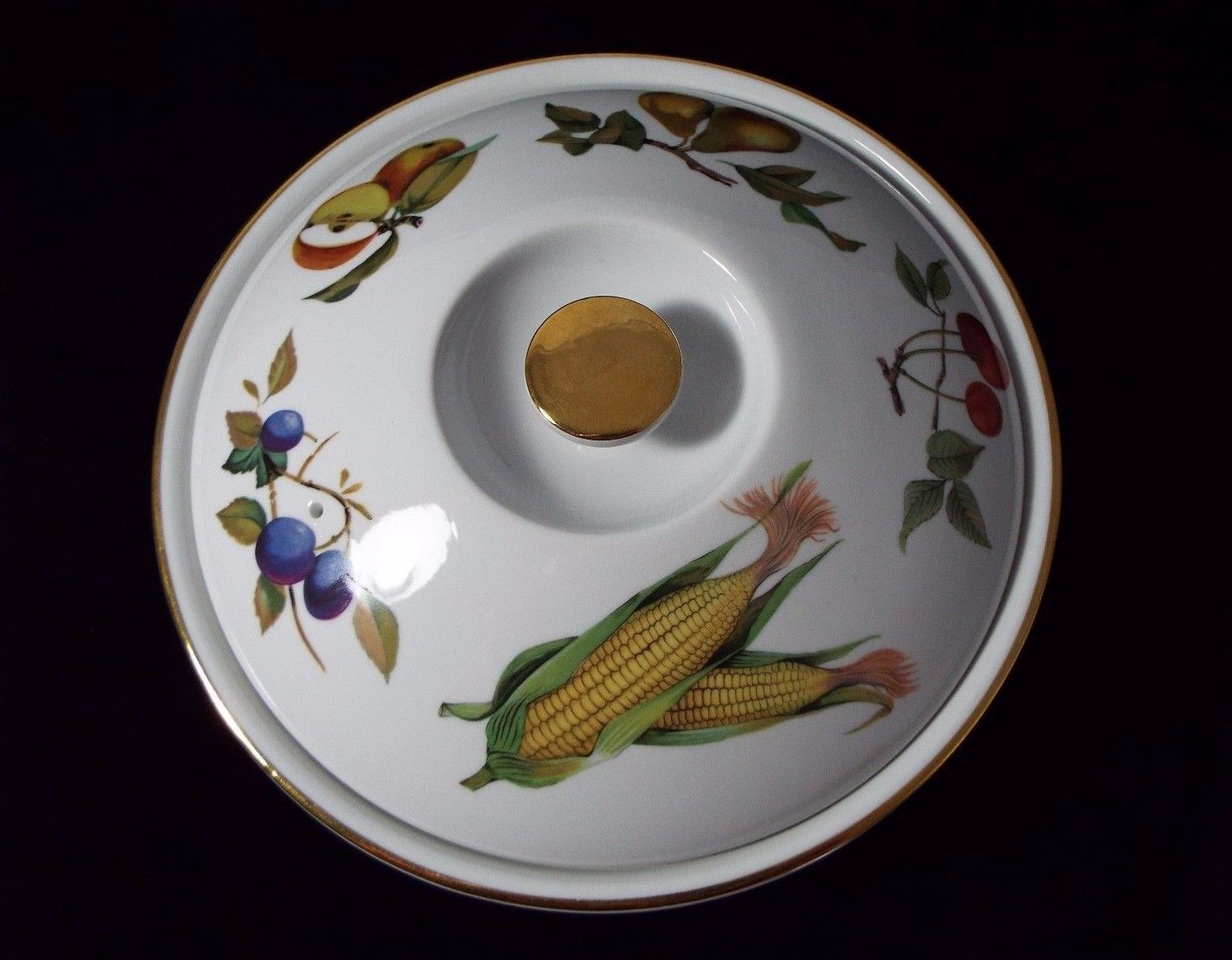 Primary image for Royal Worcester Evesham Gold 10" Round Casserole Entree Dish with Flat Handles 
