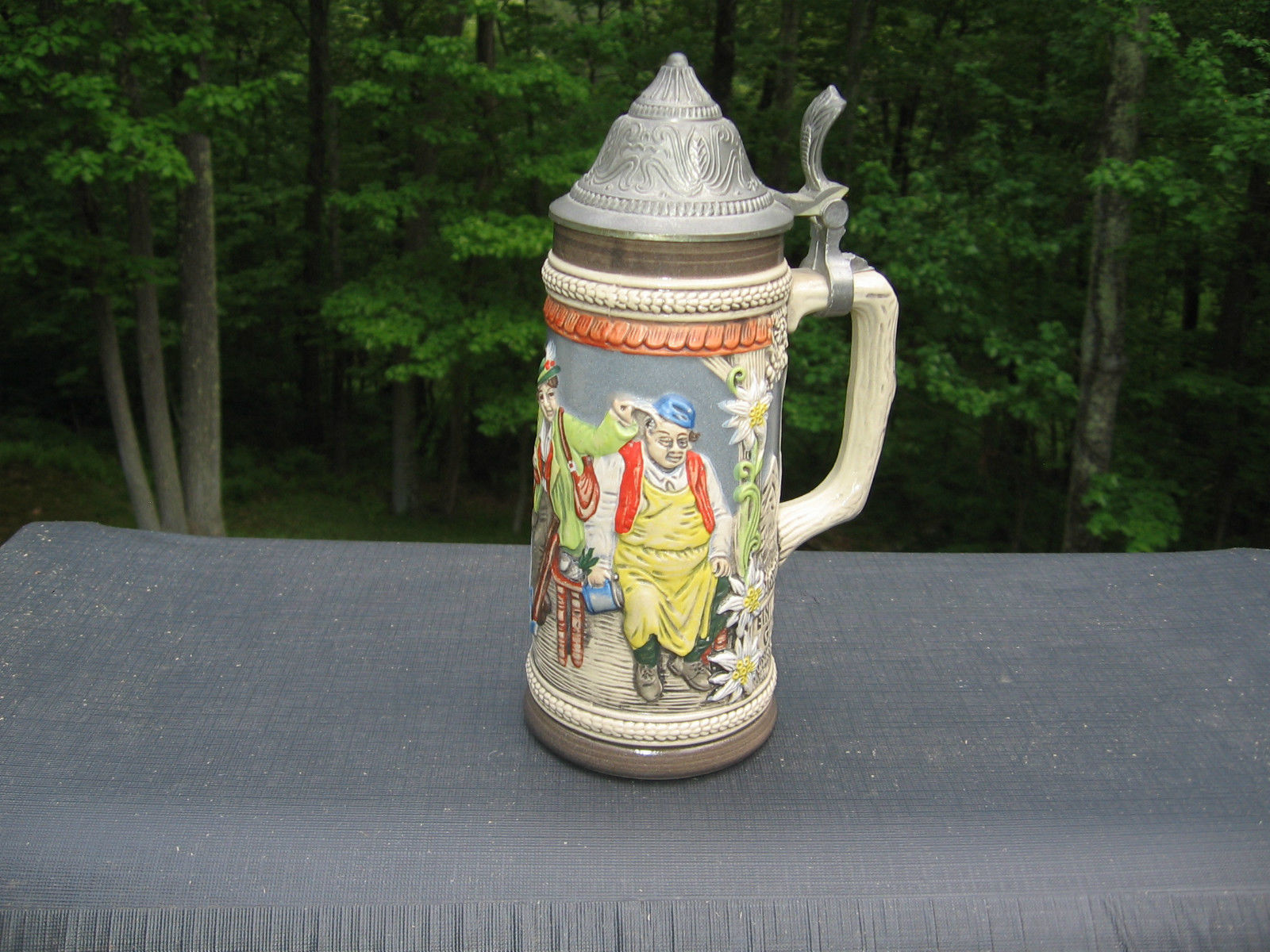 Beer Stein Gerz Lidded West Germany 0.5L Ein Volles Glas Desgastes