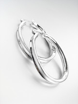 ELEGANT CLASSIC Smooth 18kt White Gold Plated OVAL Hoop Earrings - $17.99
