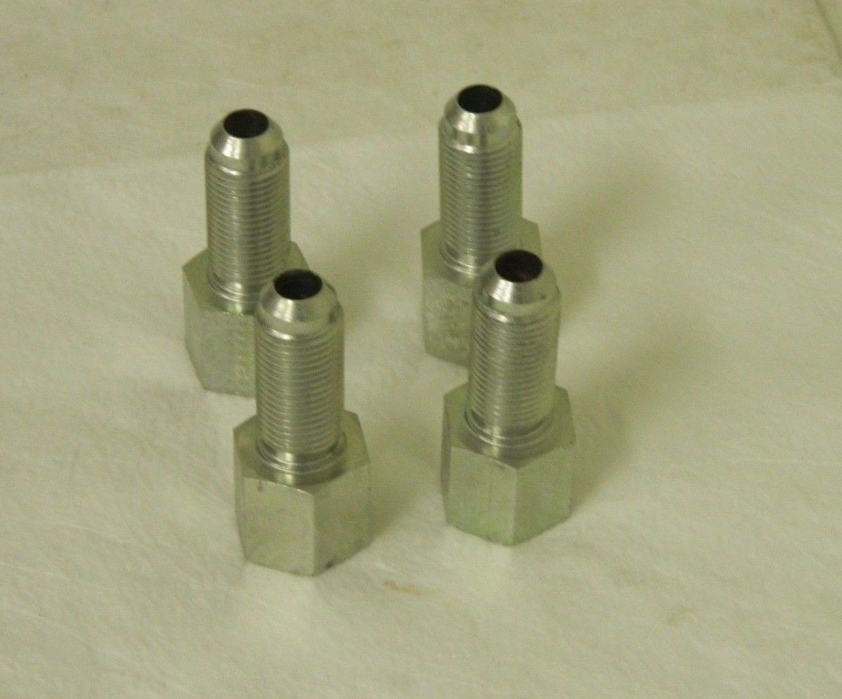 Eaton Bulkhead Adapter 1/4" NPT Female x 3/8" JIC Male Lot of 4 C5275X6