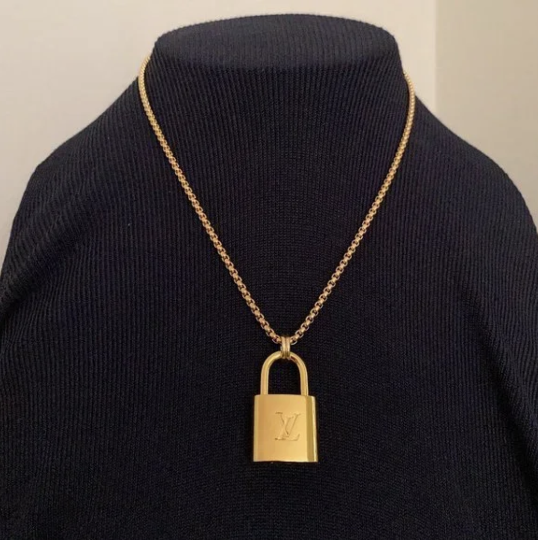 Louis Vuitton Gold Tone Padlock Pendant Necklace Louis Vuitton