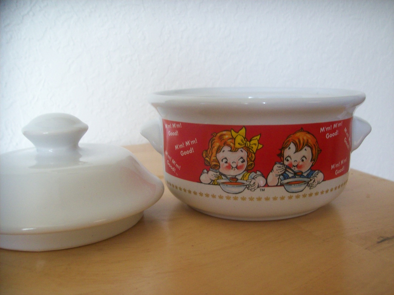 1998 Campbell’s M’m! M’m! Good! Soup Bowl w/Lid Mugs, Cups