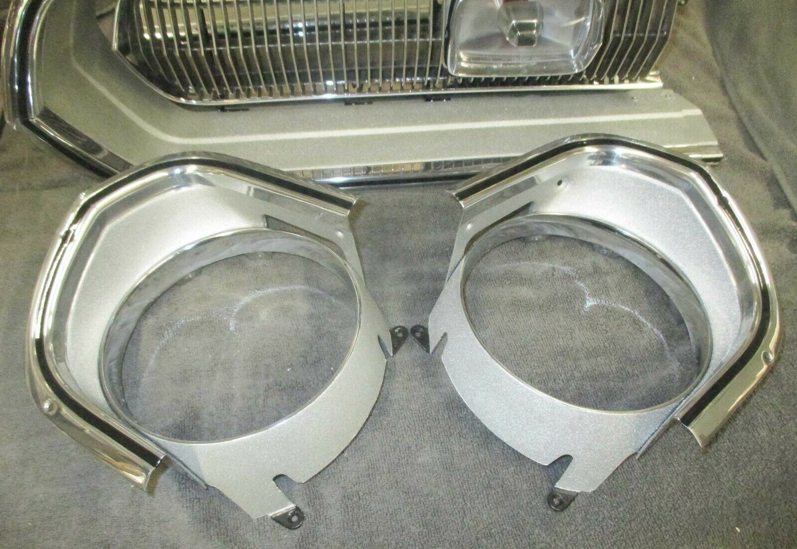 BARRACUDA HEADLIGHT BEZELS 67 68 CORE REDO 1967 1968 cuda grill SEND