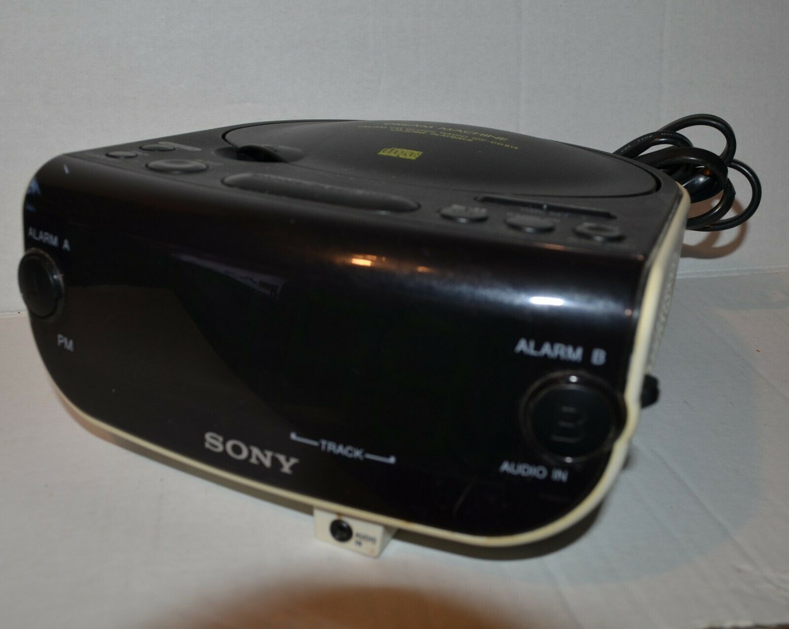 Sony ICFCD814 Dream Machine Stereo CD Clock AM FM Radio Dual Alarm Aux
