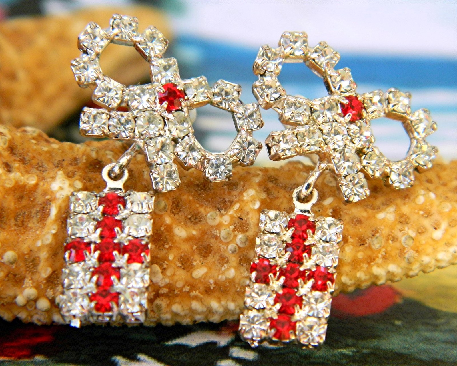 Christmas Earrings Bow Wrapped Holiday Present Red Rhinestones Pierced