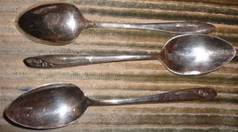 1 reed & barton sterling silver petite fleur pattern teaspoon 6-1/8" long - $25.00