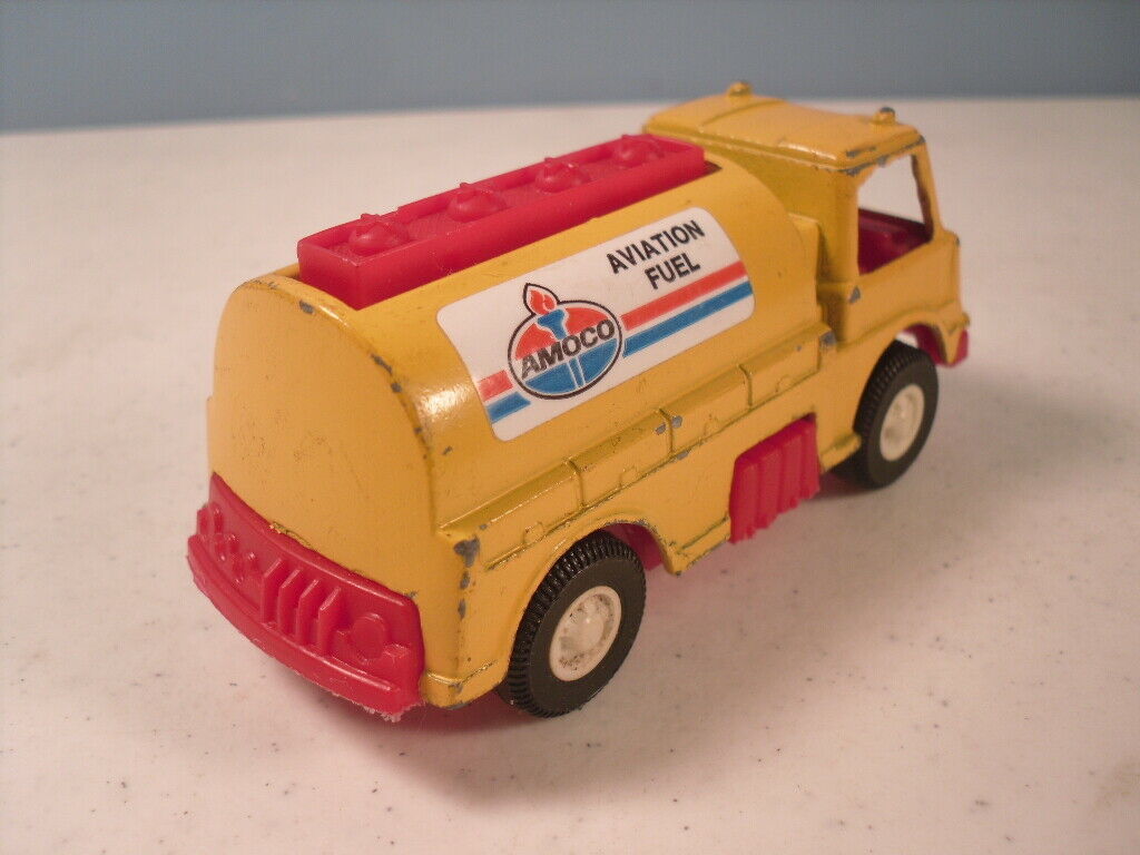 Amoco Aviation Fuel Tanker Tootsietoy Diecast Tank Truck 143