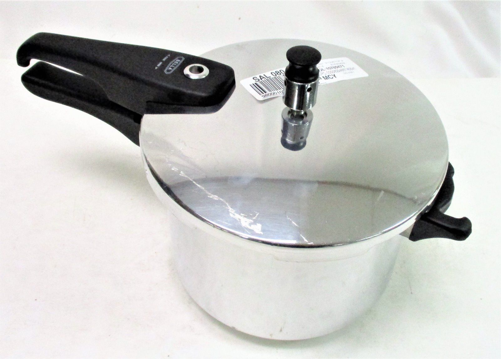 Bella 5 qt Aluminum Pressure Cooker MISSING RUBBER GASKET / BROKEN