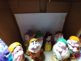 7 dwarfs bath toys