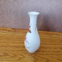 Eggshell Porcelain Bud Vase, 4", Chinese Japanese, Bone China, Flowers and Bird image 5