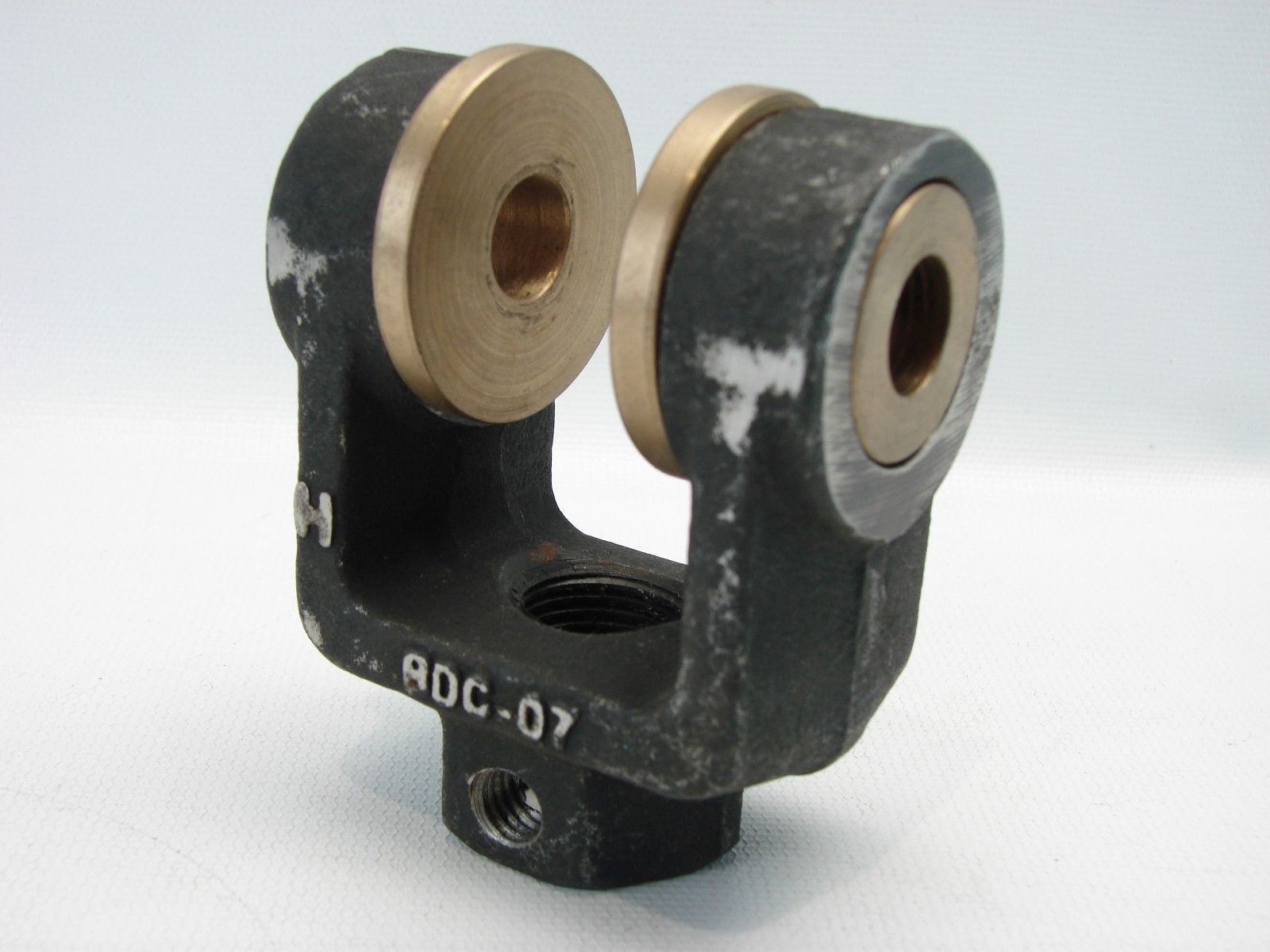 Clevis BDC07 3/4"16 Rod Threads 1/2" Removable Brass Inserts