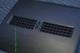 07-12 Nissan Versa Center Upper Dash Vent Bezel Trim Panel 68414EL00A image 3