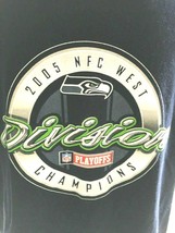 Vintage 2005 Seattle Seahawks T-Shirt Medium Graphic NFC West Cotton SKU 068-041 - $14.80