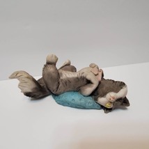 Crazy Cat Figurine by Jessica de Stefano signed 1987, Art Pottery Kitty Blue