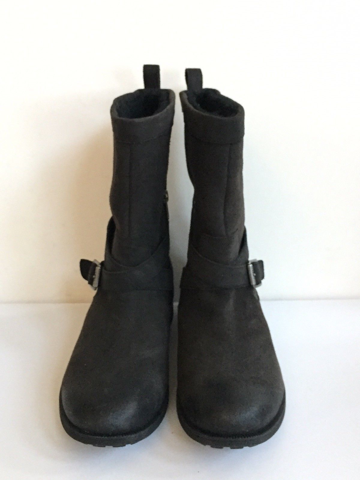 ugg tisdale boots black