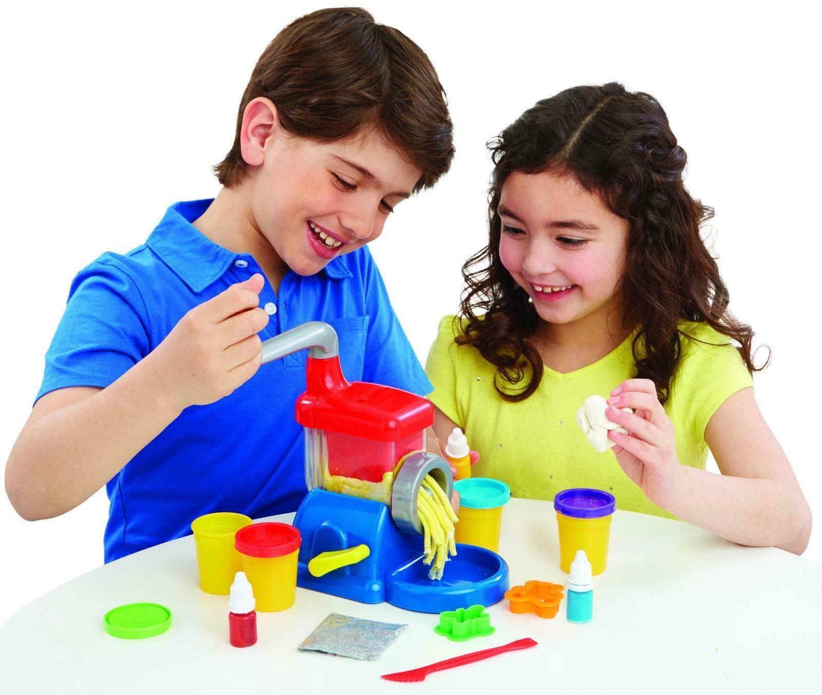 CraZArt Softee Dough Magic Dough Machine 36037 New Toys