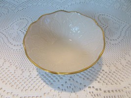 LENOX CHINA SYLVAN LEAF BOWL 4.5&quot; ACROSS IVORY WITH GOLD ACCENT MADE IN USA - $6.88