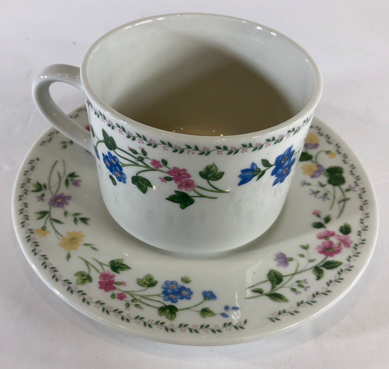 Farberware ENGLISH GARDEN Stoneware Dinnerware Collection (Oven Safe