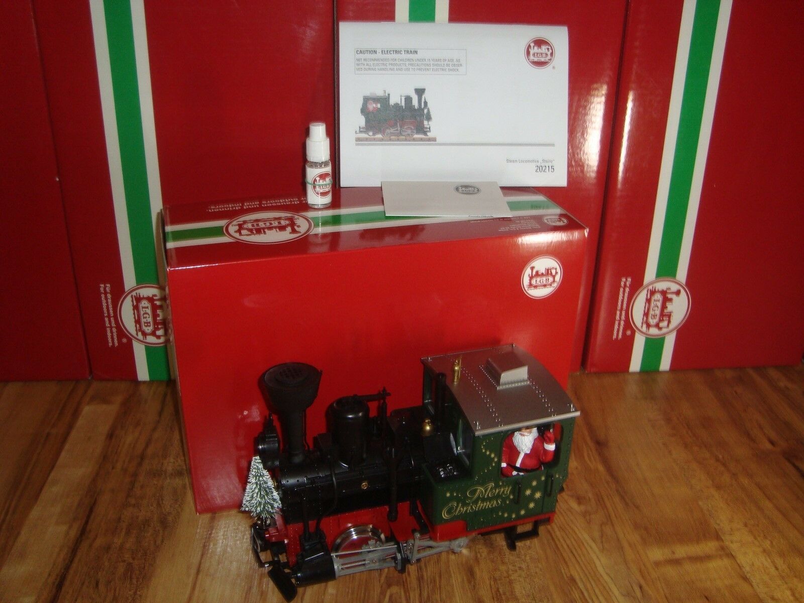 LGB 20215 GREEN CHRISTMAS STAINZ STEAM LOCO WITH SMOKE LIGHTED TREE ...