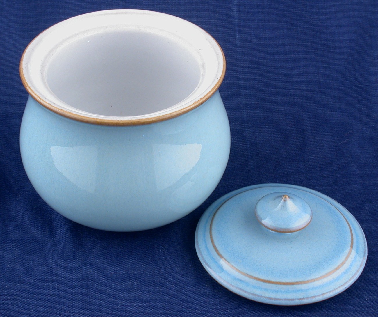 Denby Colonial Blue Sugar Bowl w Lid Blue w Brown Accents Denby