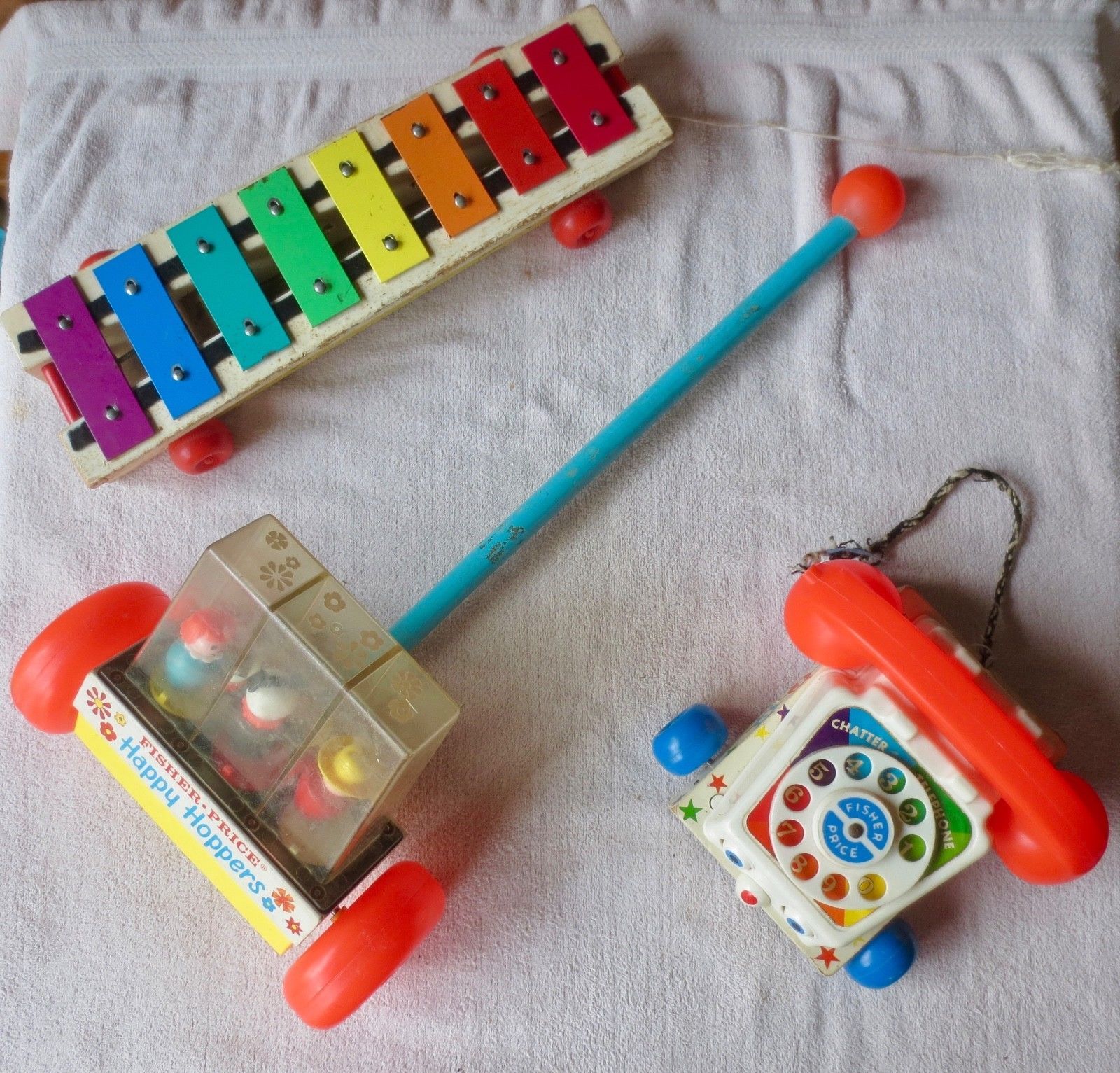 fisher price pull a tune 870