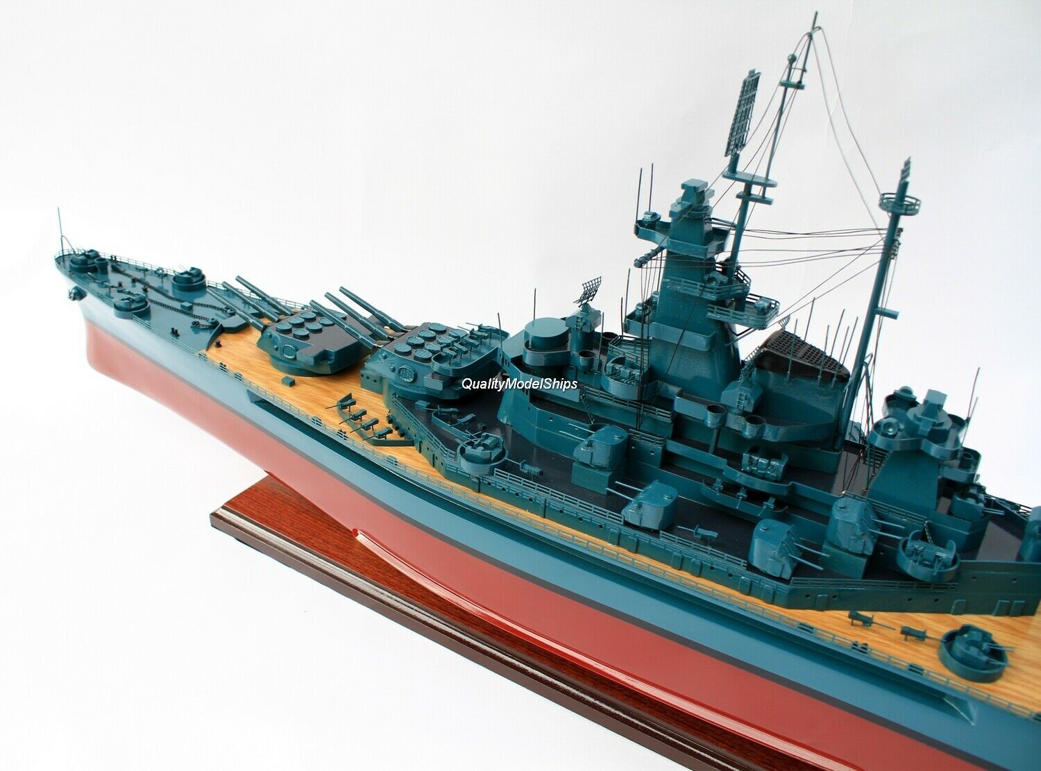 USS South Dakota (BB-57) Battle Ship Model Scale 1:200 - Models