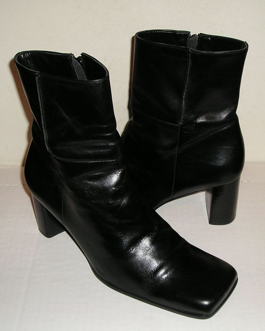 NINE WEST Women's Black Leather Dress Fashion Ankle Zipper Boots Shoes ...