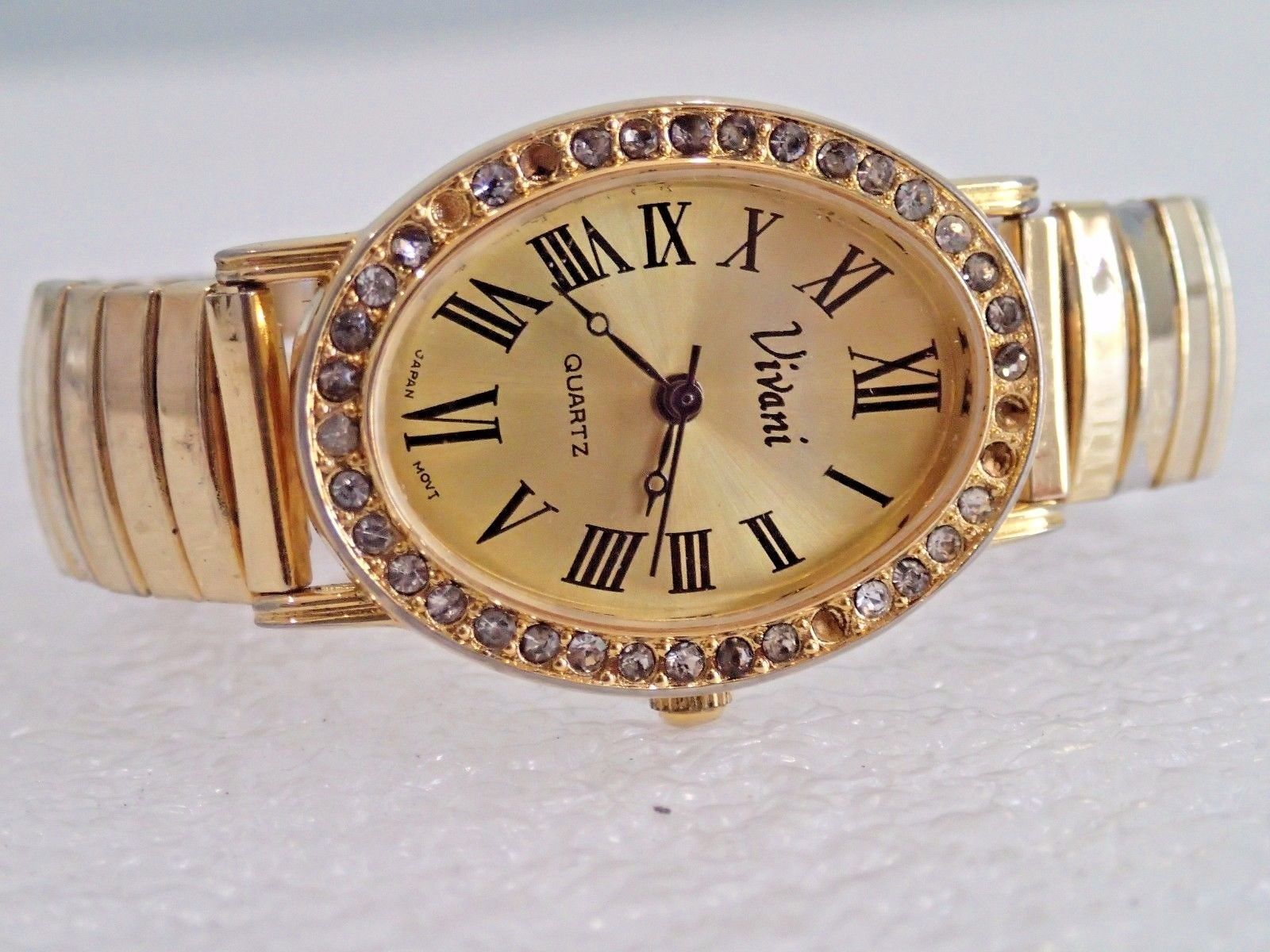 VIVANI QUARTZ JAPAN MOVEMENT GOLD JEWELED STYLE WATCH *NEEDS BATTERY