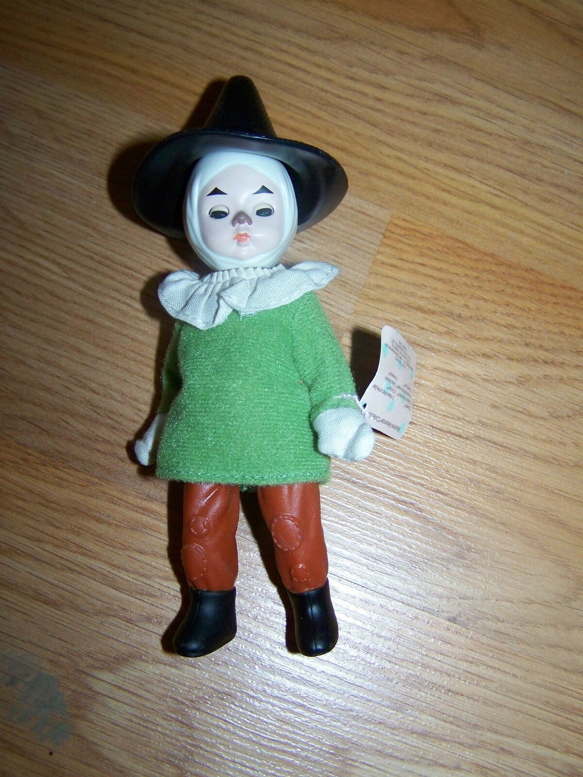 Mcdonalds Wizard of Oz Madame Alexander Scarecrow #8 w/tags 2007 