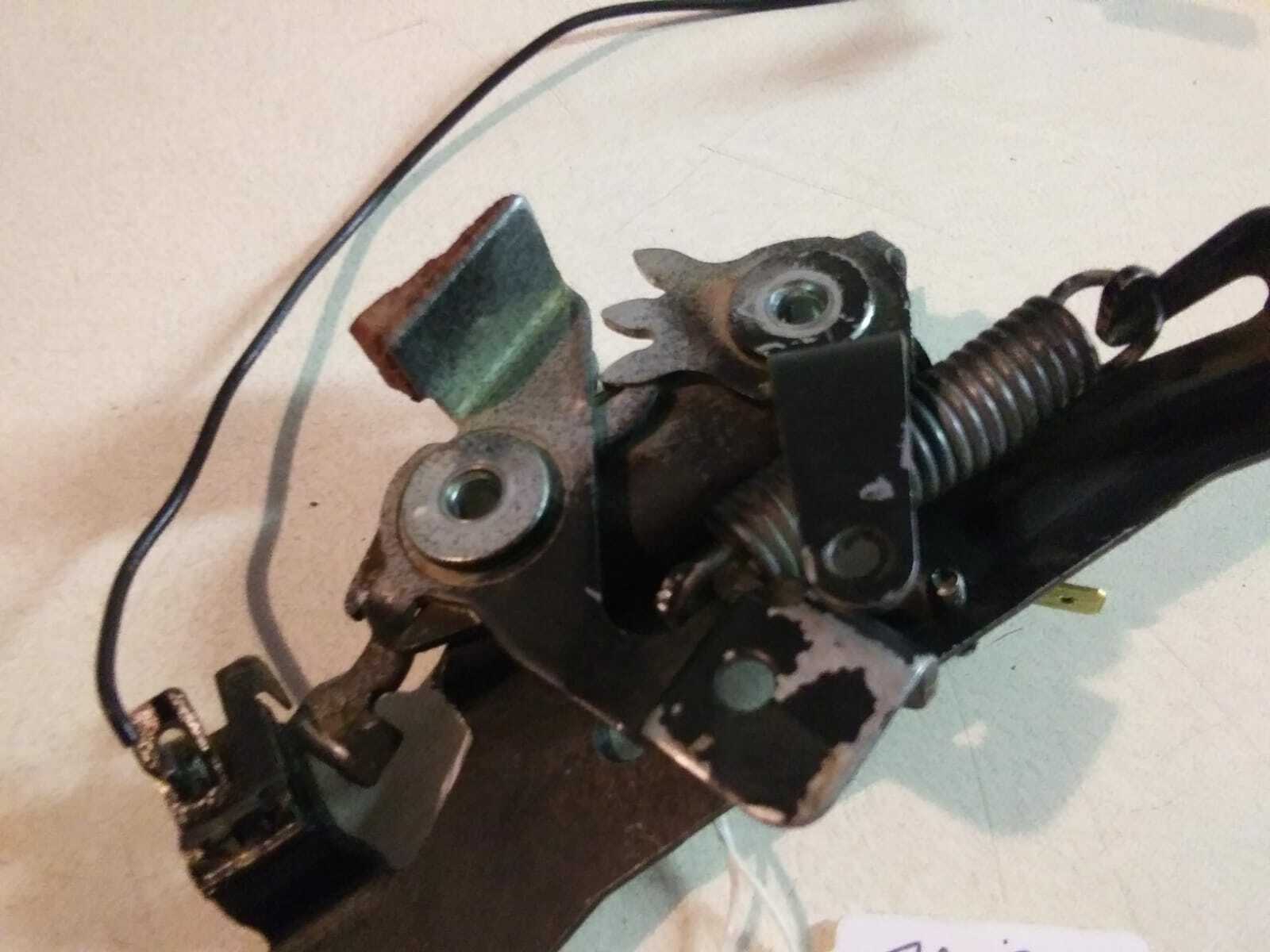 GENUINE OEM BRIGGS AND STRATTON ENGINE BRAKE 796387 Parts & Accessories