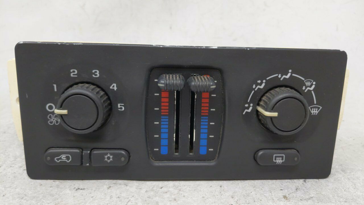 20032004 Chevrolet Silverado 1500 Ac Heater Climate Control 15107753