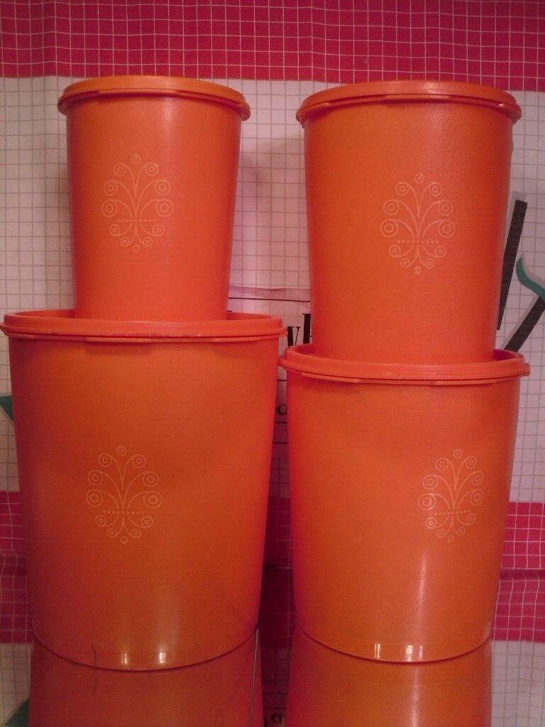 Tupperware 4 Piece Servalier Orange Nesting Canister Set Canisters