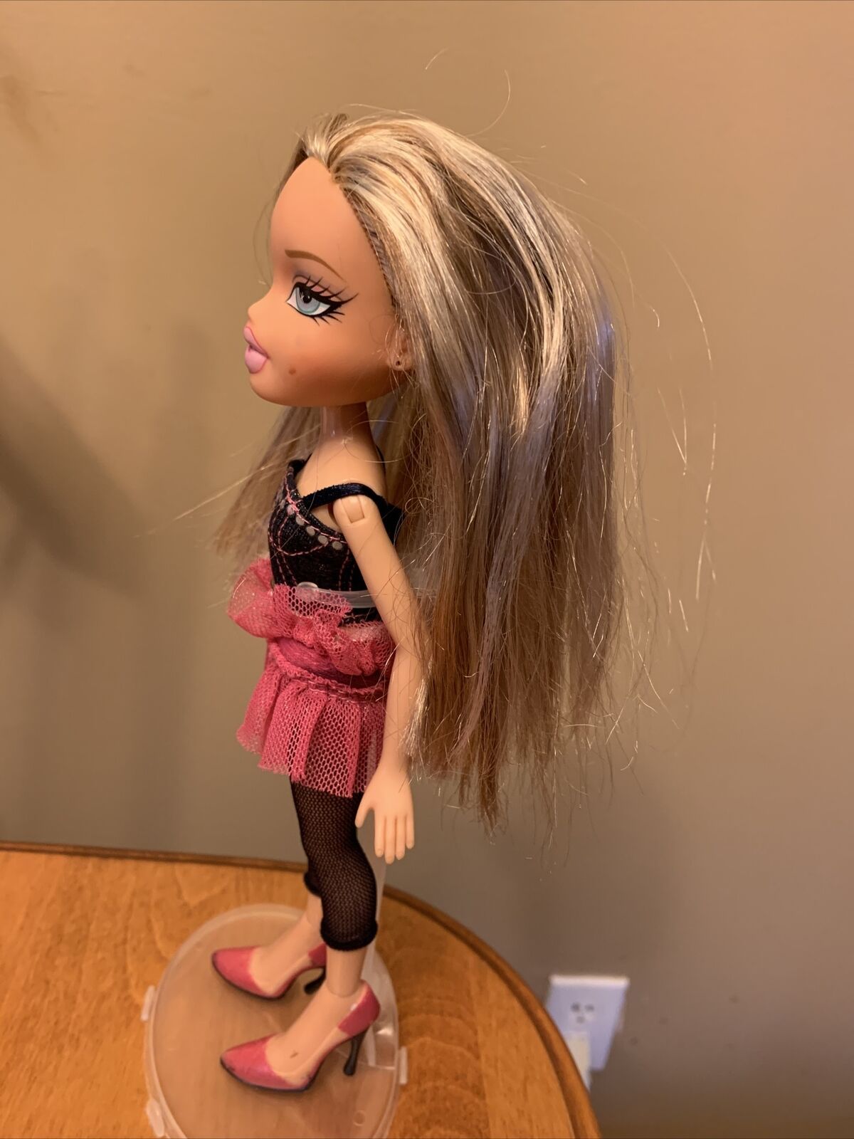 Bratz Birthday Bash Cloe Doll With Full And Similar Items