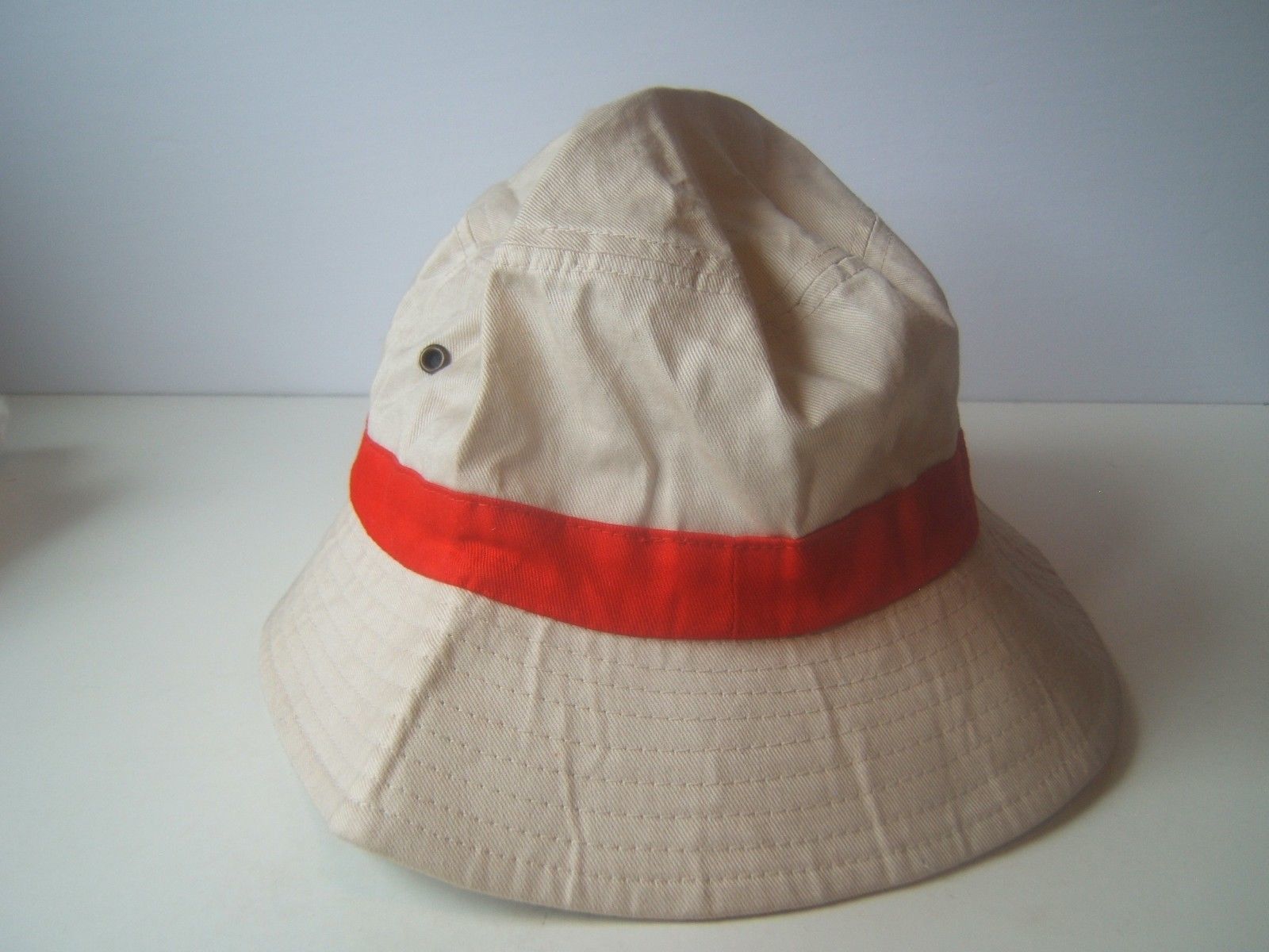 Molson I Am Canadian Bucket Hat Beige One Size Fitted Beer Cap Hats