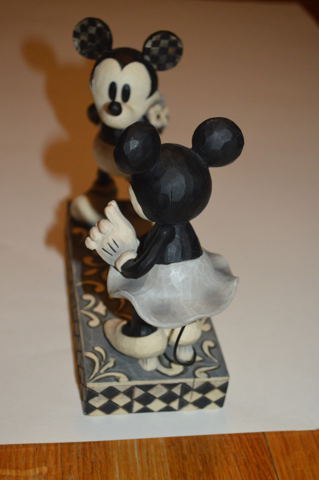 disney traditions mickey and minnie mouse real sweetheart figurine