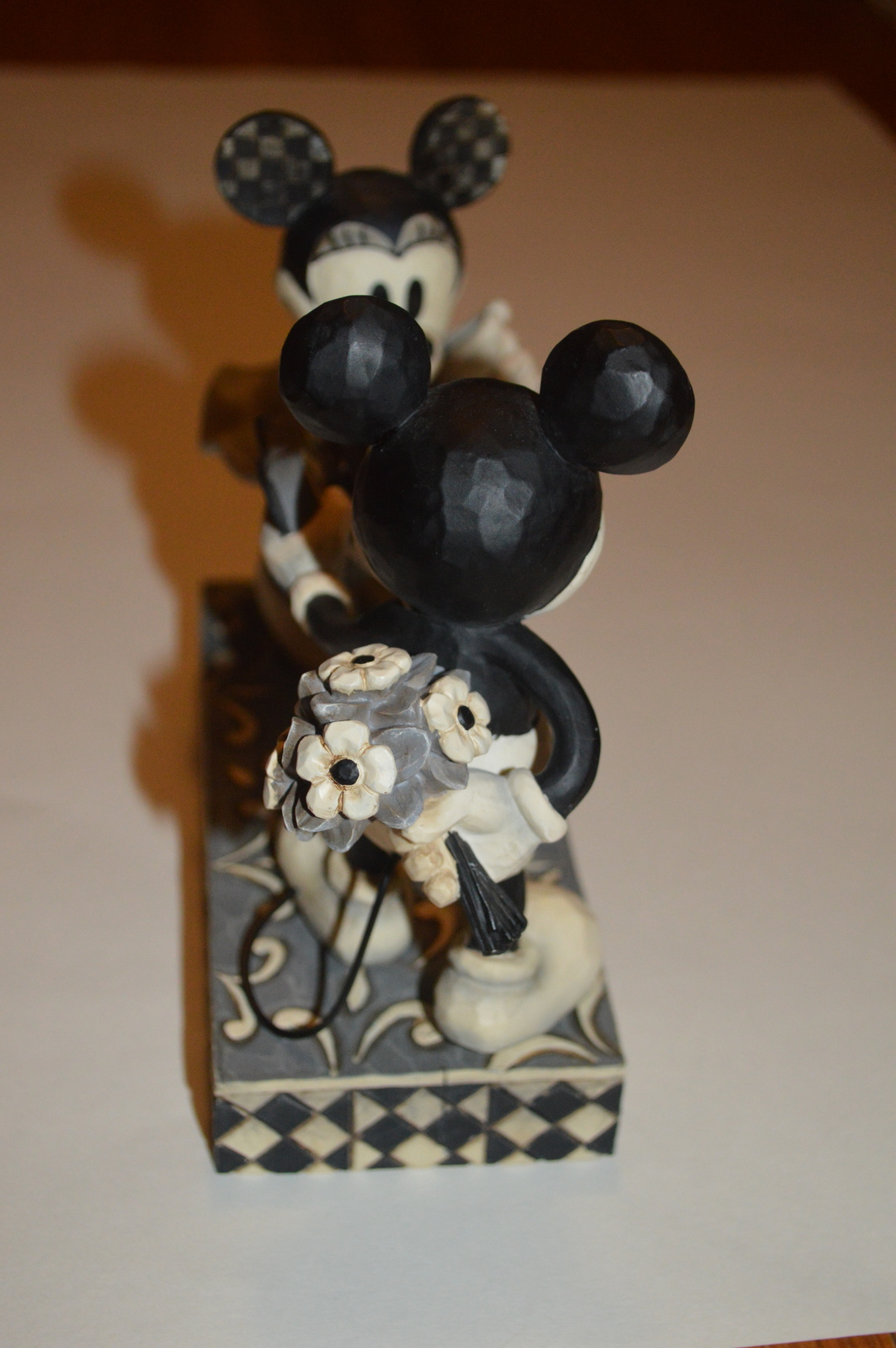 disney traditions mickey and minnie mouse real sweetheart figurine