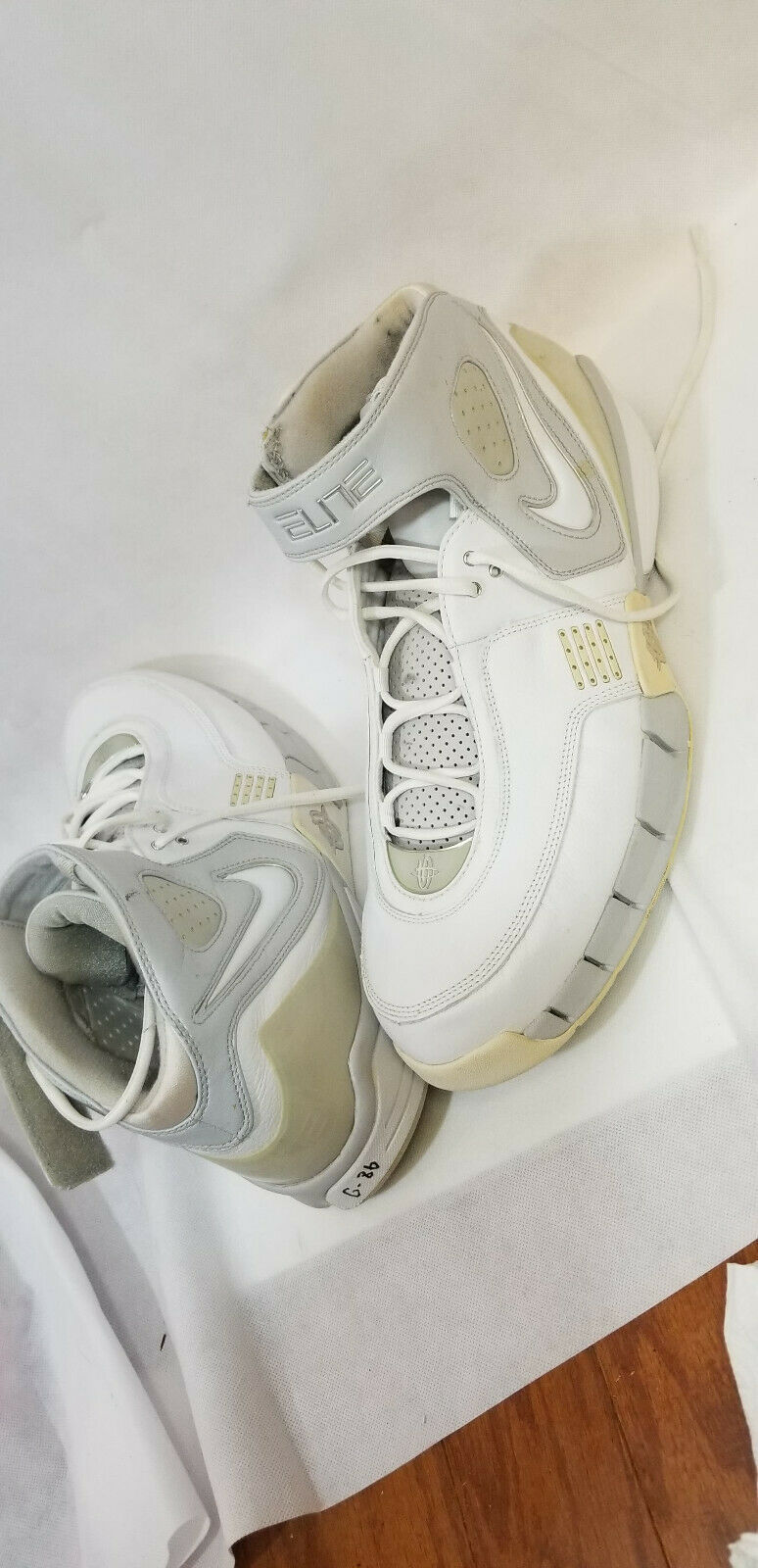 2006 Nike Shox Elite TB Retro Basketball Shoes Size 15 white gray ...
