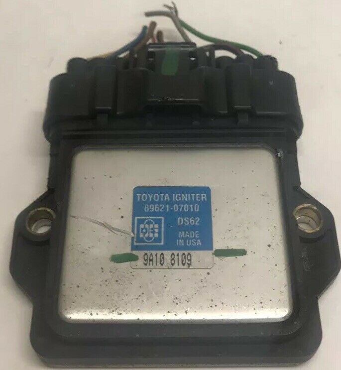 2001 2002 2003 2004 Toyota Igniter Control Module DS62 8962107010 Coils, Modules