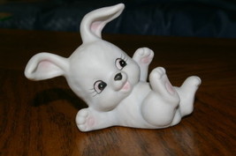 Homco White Bunny 1458 Rabbit Home Interiors - $5.00