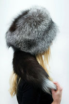 Silver Fox Fur Full Pillbox Hat Saga Furs Natural Colors Fur Detachable Tail image 5